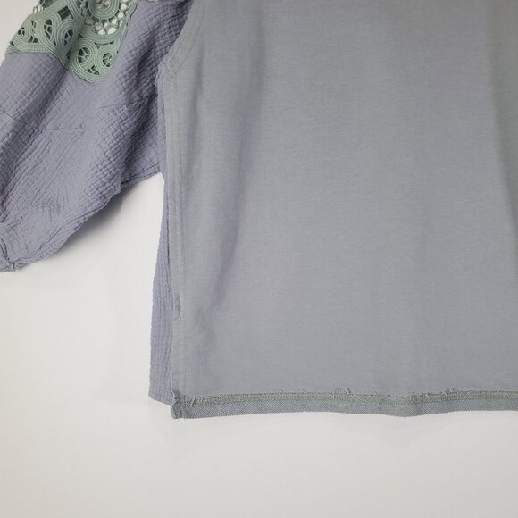 GIMMICK BKE Womens Blouse Medium Pieced Lace Pigeon Gray/Blue Green Cottage Slub - Picture 12 of 13